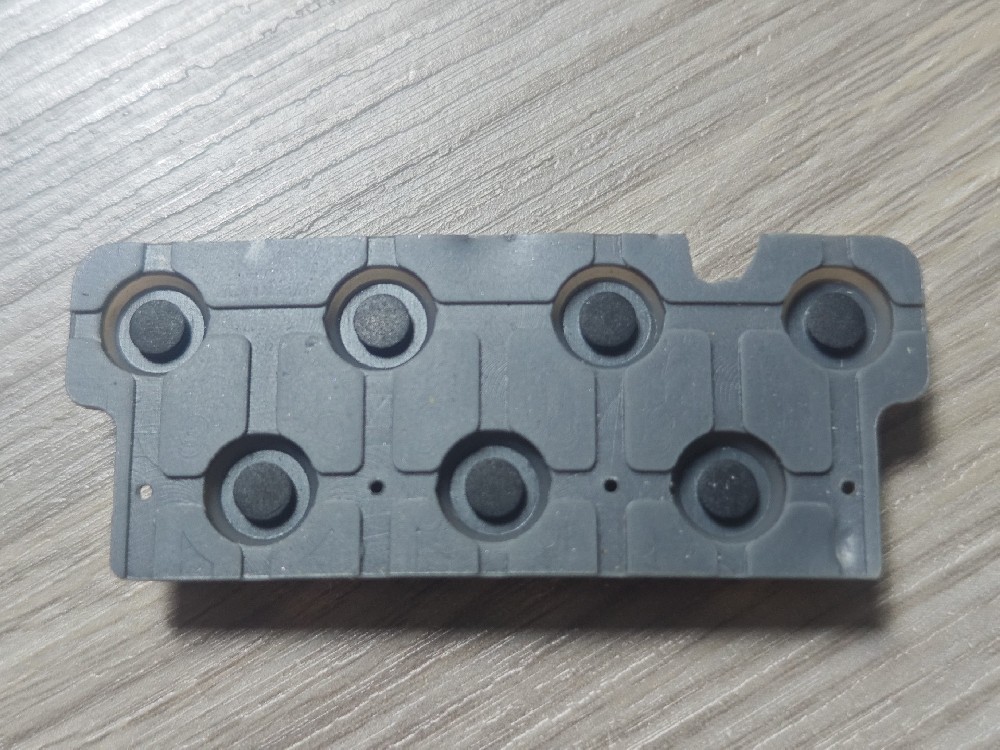 导电硅胶橡胶的应用有哪些？？导电硅胶/橡胶有防静电的效果吗？导电硅胶/橡胶可以起屏蔽的效果吗？？